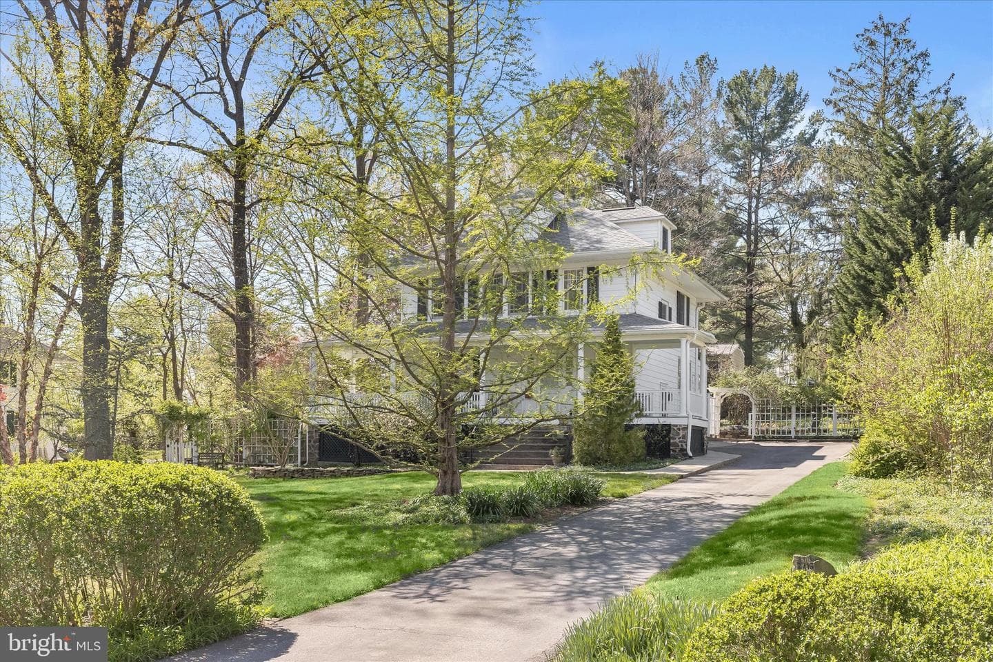 2216 Westchester Avenue photo 38