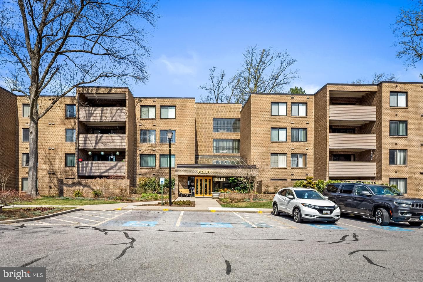 4 Candlemaker Court #306 photo 1