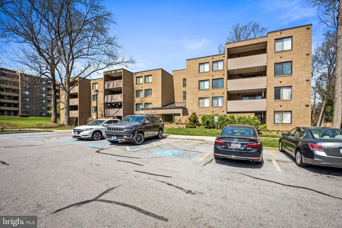 4 Candlemaker Court #306 photo 2