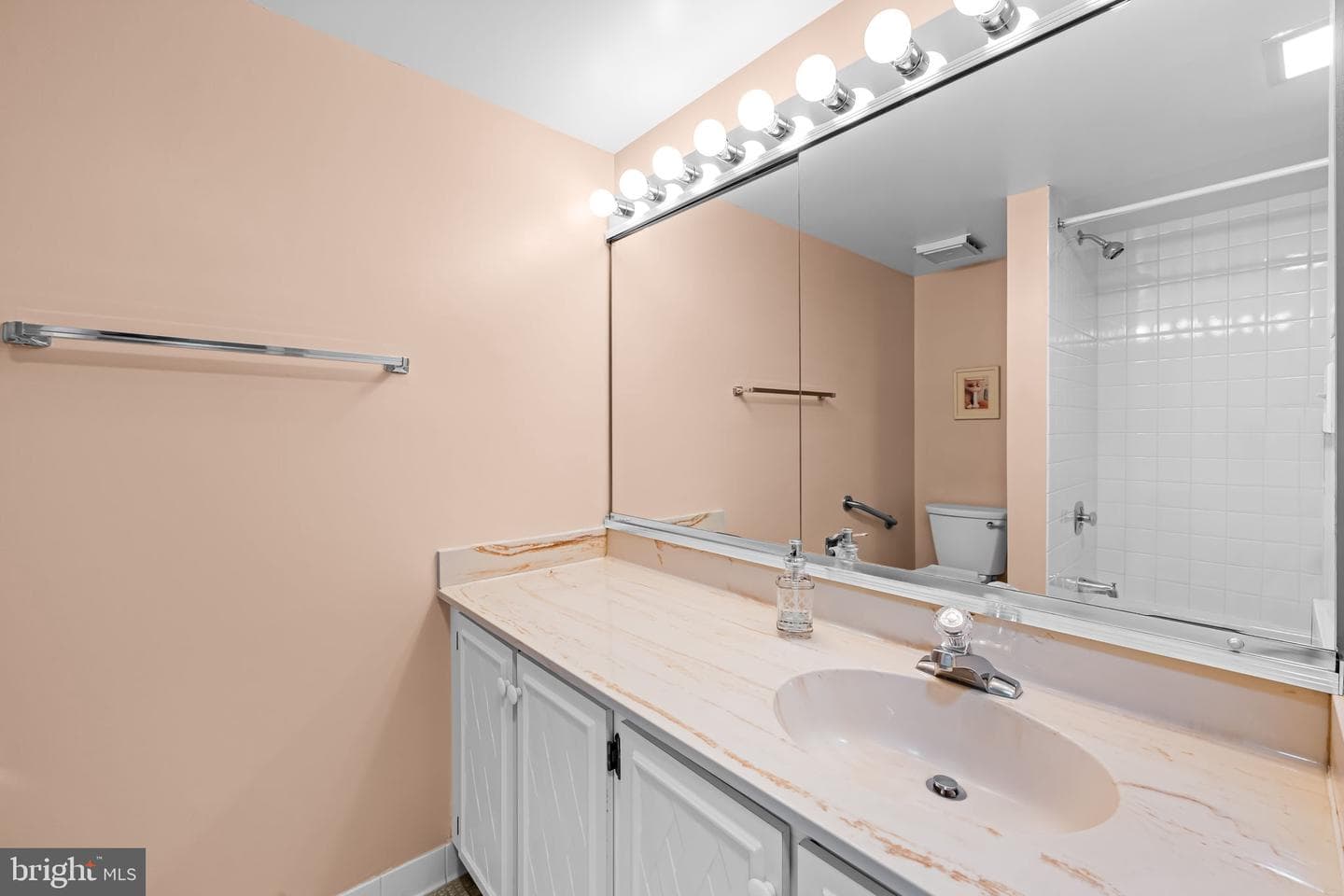 4 Candlemaker Court #306 photo 22