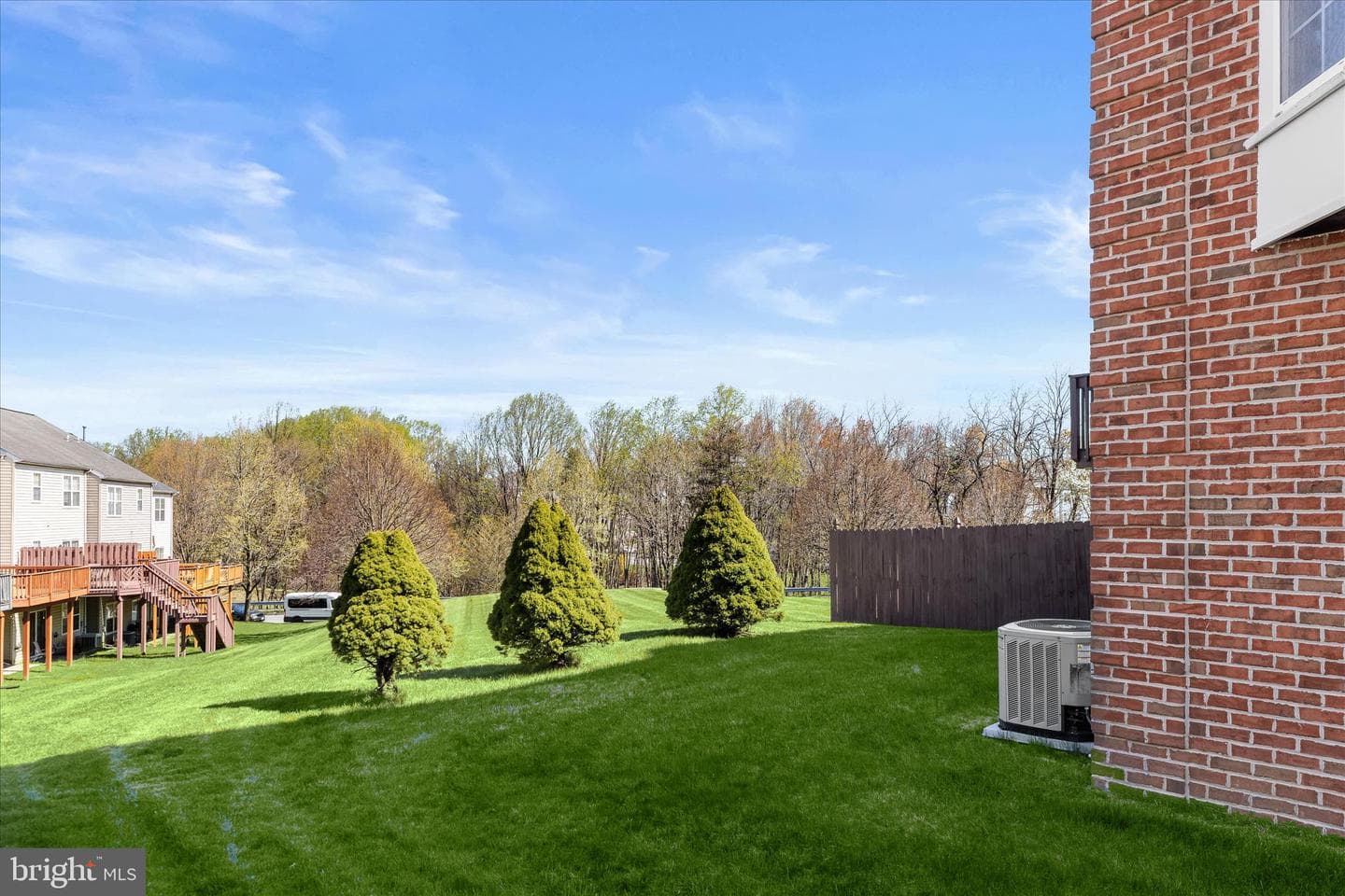 9410 Georgian Way photo 30
