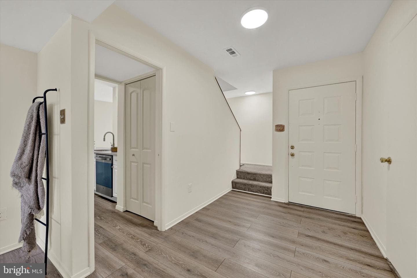 37 Pickburn Court #c photo 3