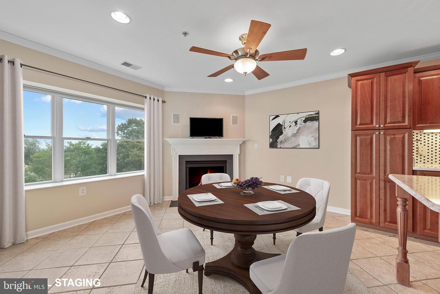 12240 Roundwood Road #704 photo 6