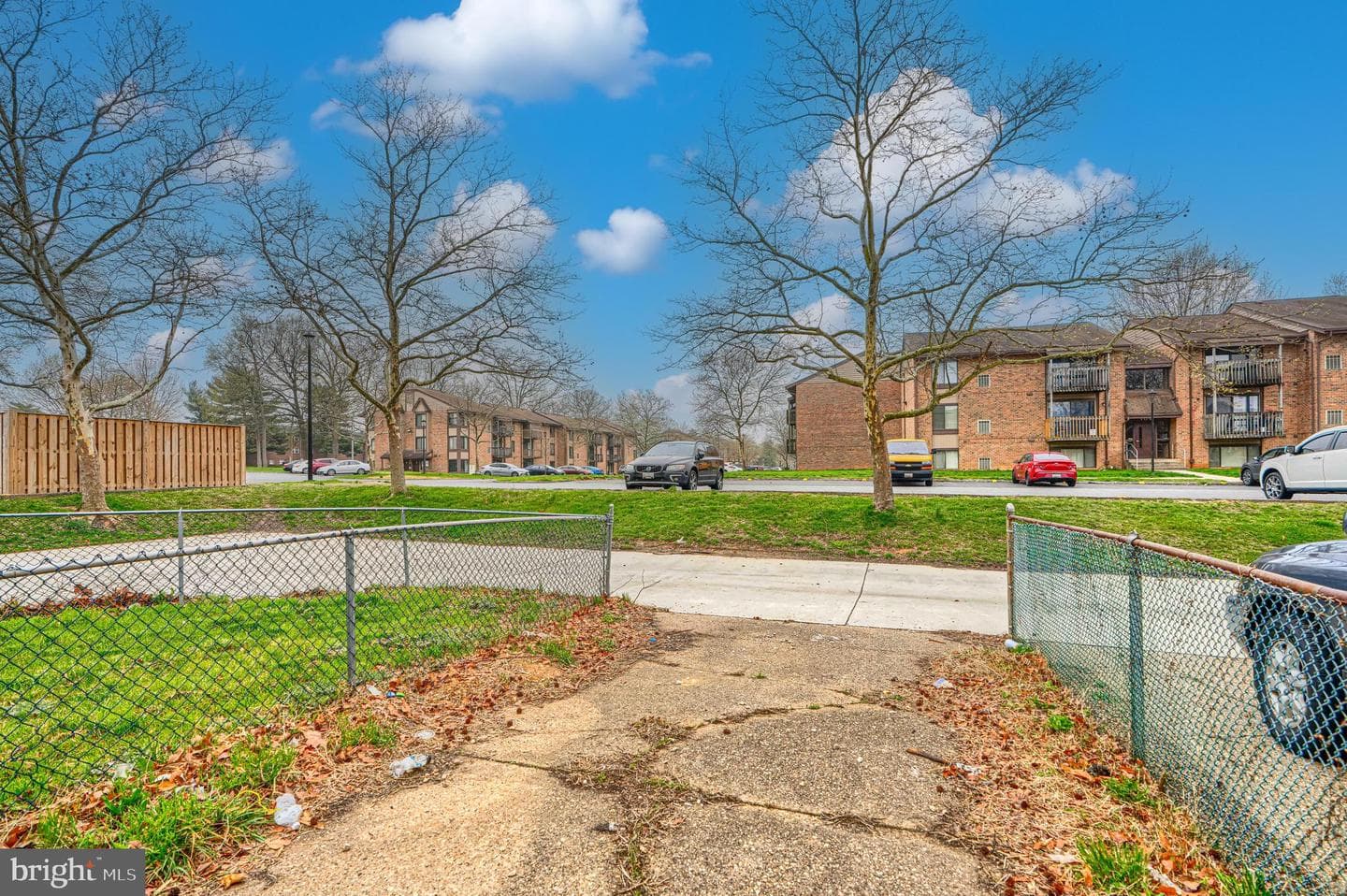 774 Seawall photo 42