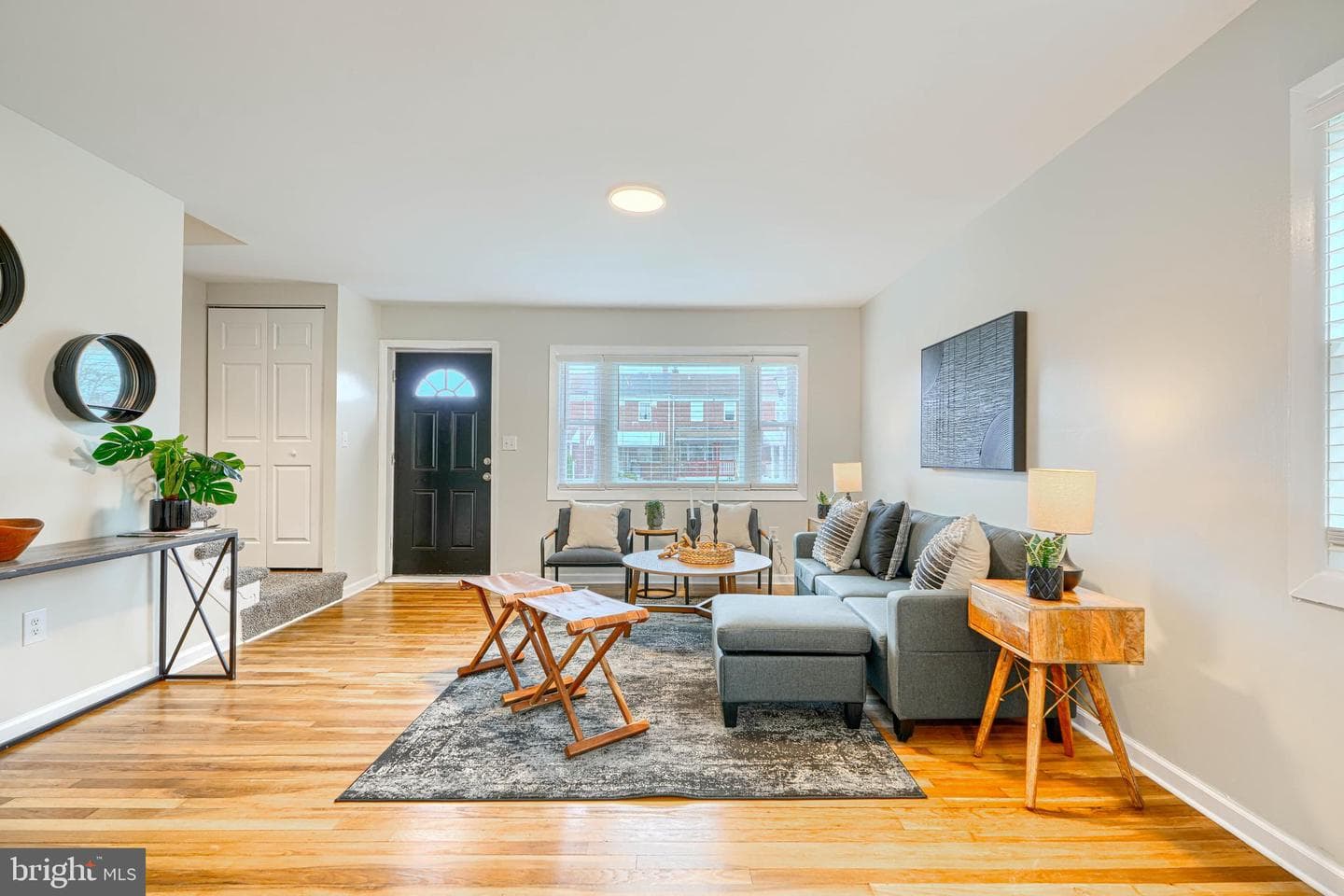 774 Seawall photo 7