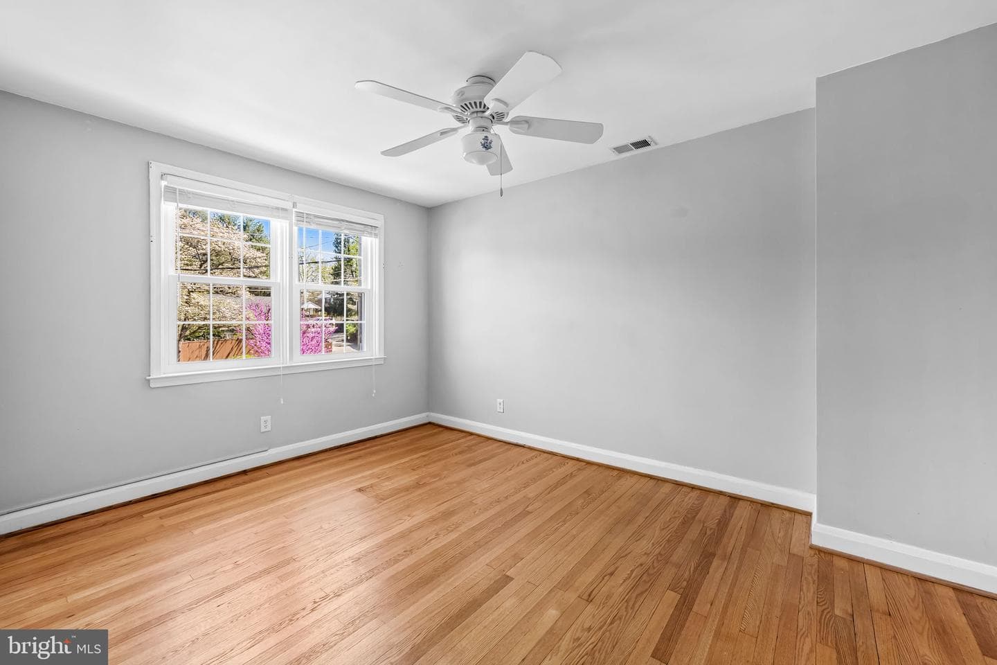 7049 Heathfield Road photo 18