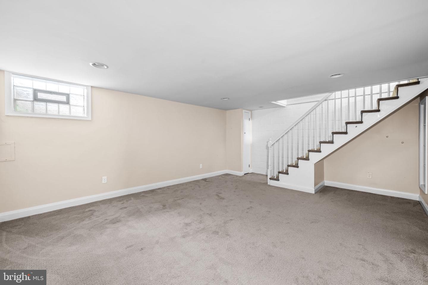 7049 Heathfield Road photo 24