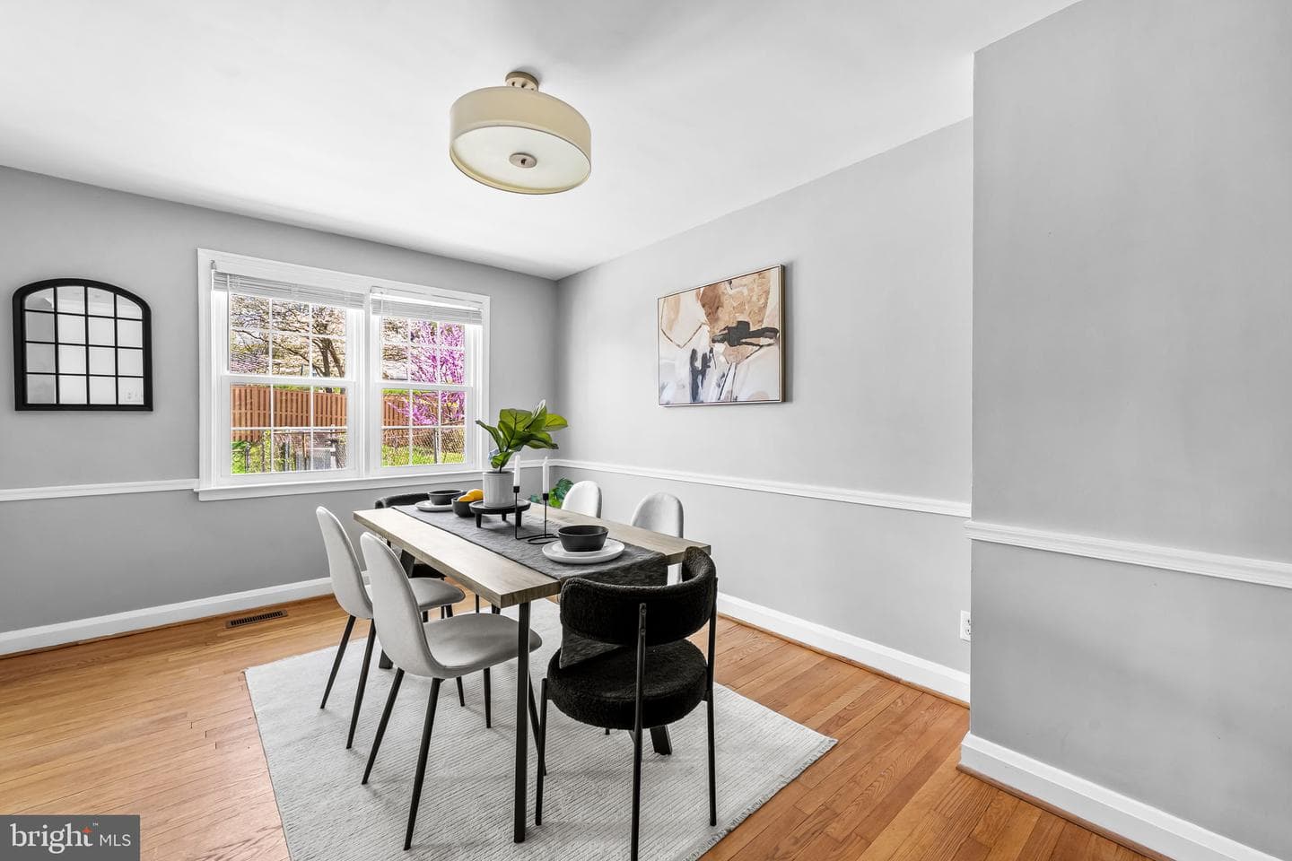 7049 Heathfield Road photo 8