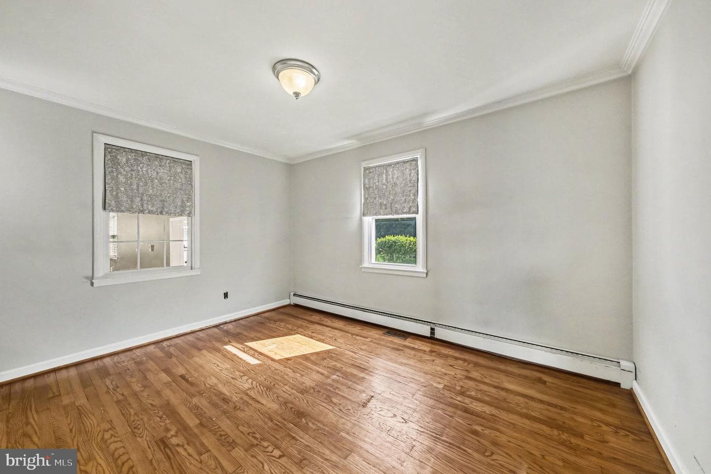 1750 Forrest Avenue photo 12