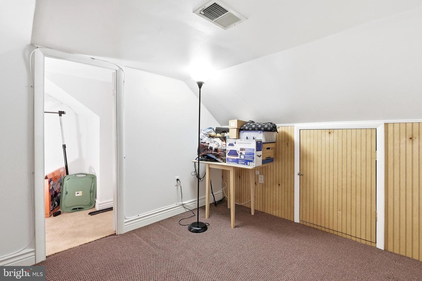 2426 Plainfield Road photo 22