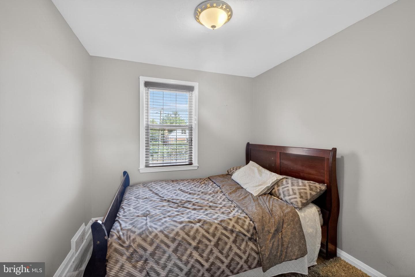 8131 Kirkwall Court photo 26
