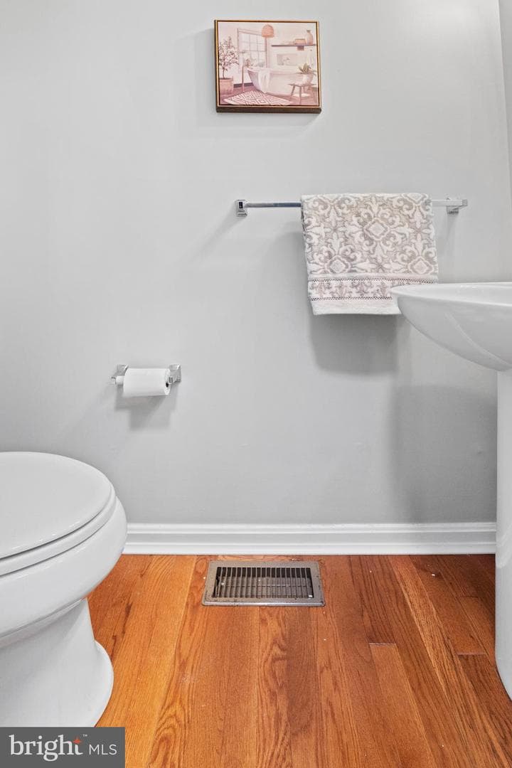 5035 Bridgeford Circle photo 11