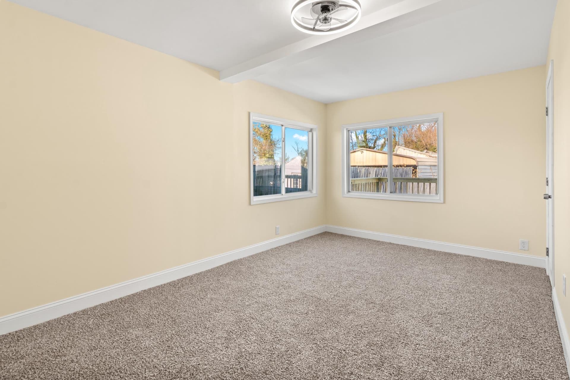 315 Riverside Drive photo 25