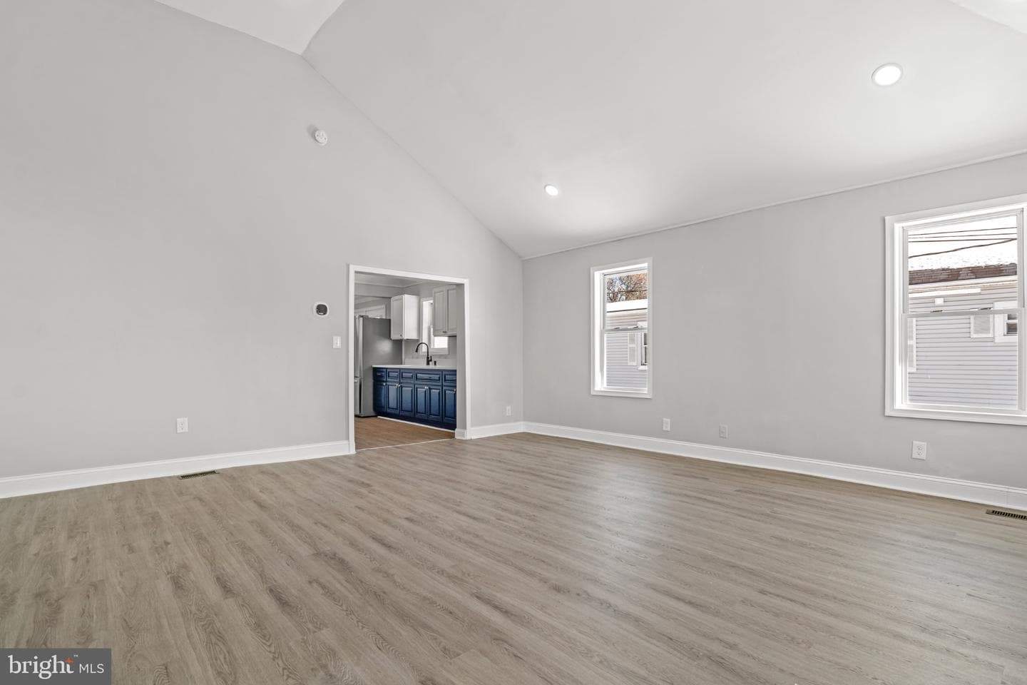 315 Riverside Drive photo 6