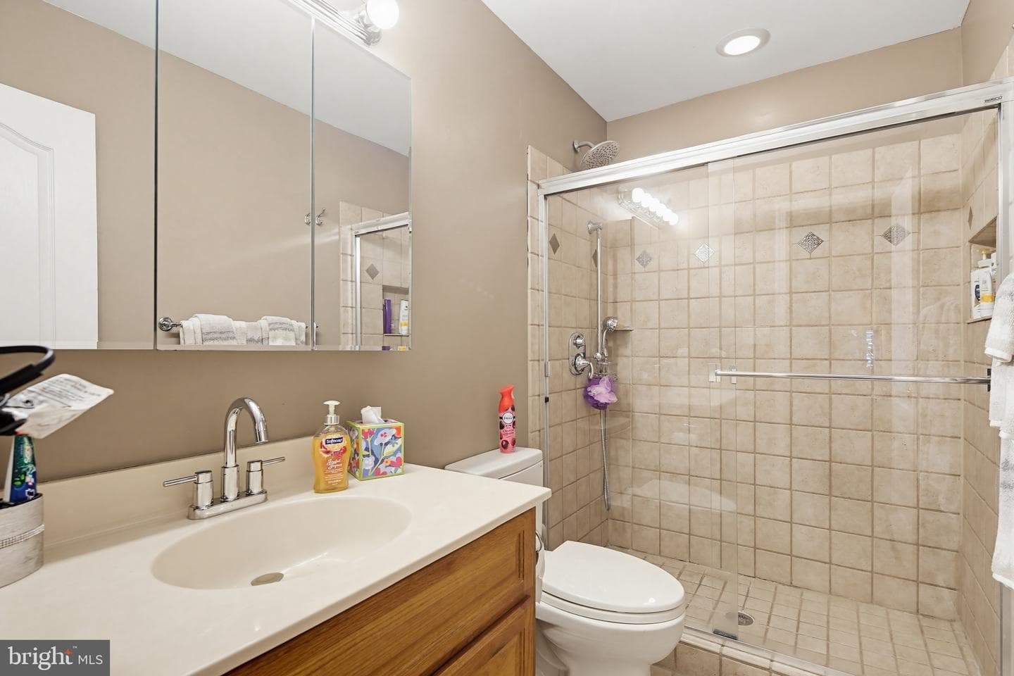 14 Shelton Court photo 19