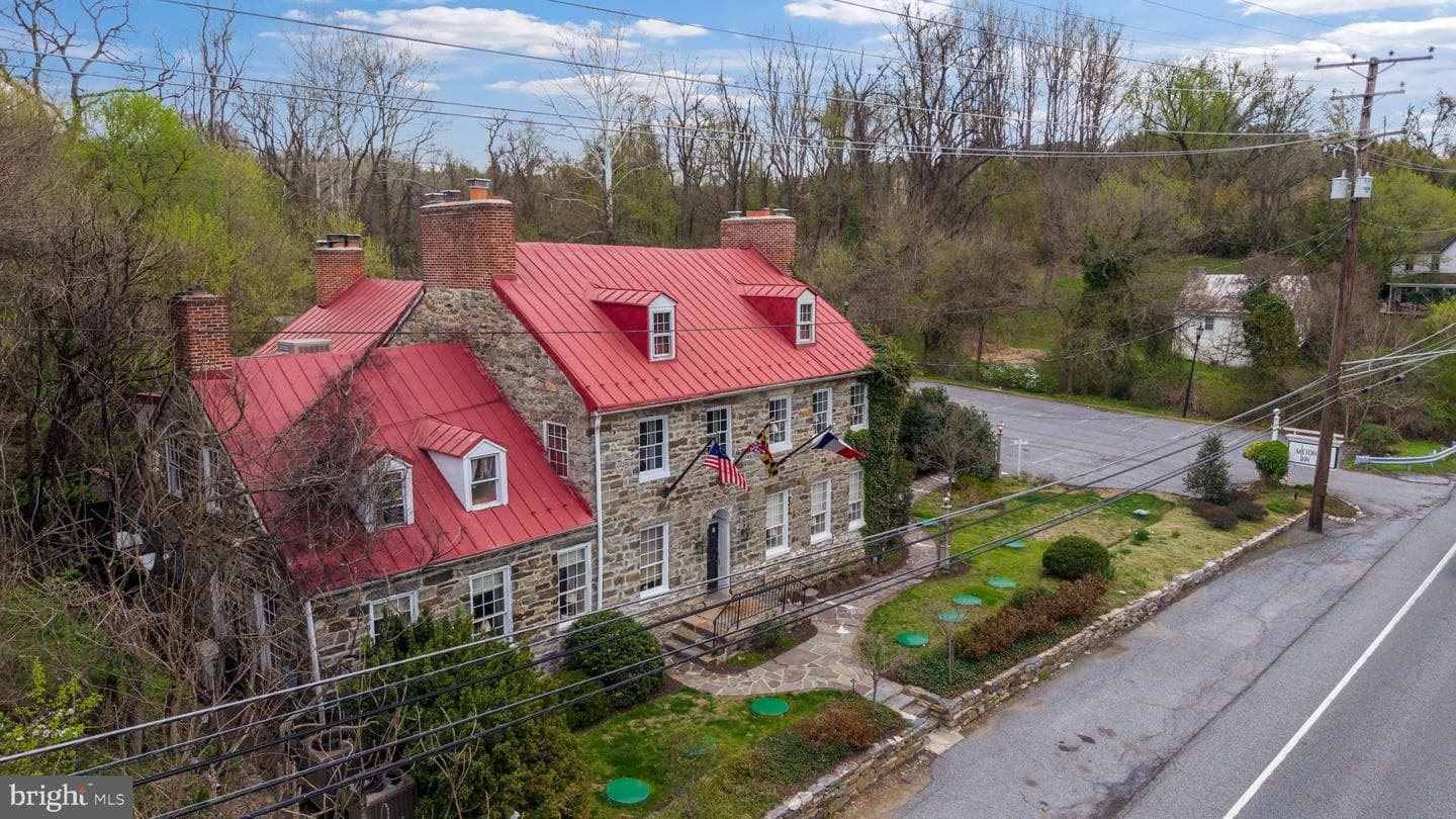 1231 Corbett Road photo 105
