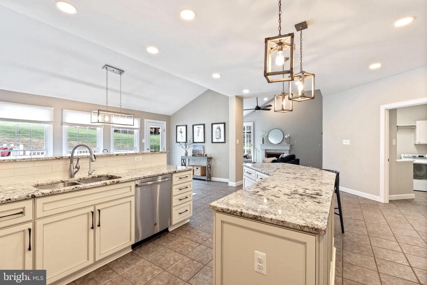 1231 Corbett Road photo 20