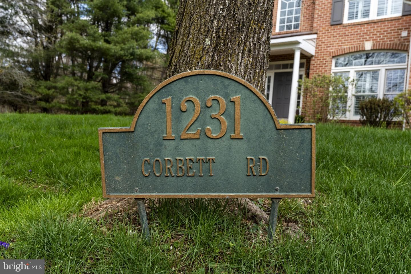 1231 Corbett Road photo 5