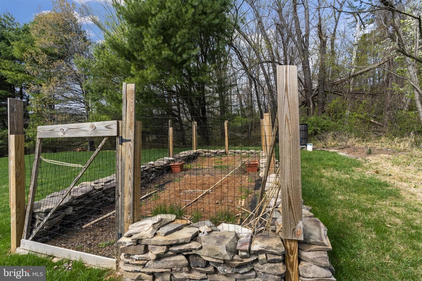 1231 Corbett Road photo 76