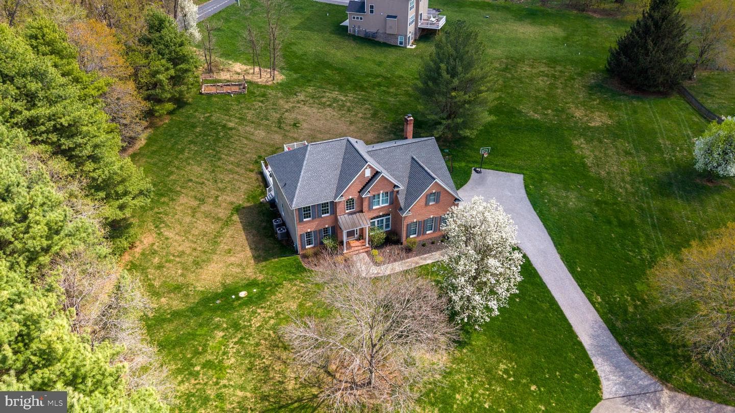1231 Corbett Road photo 95