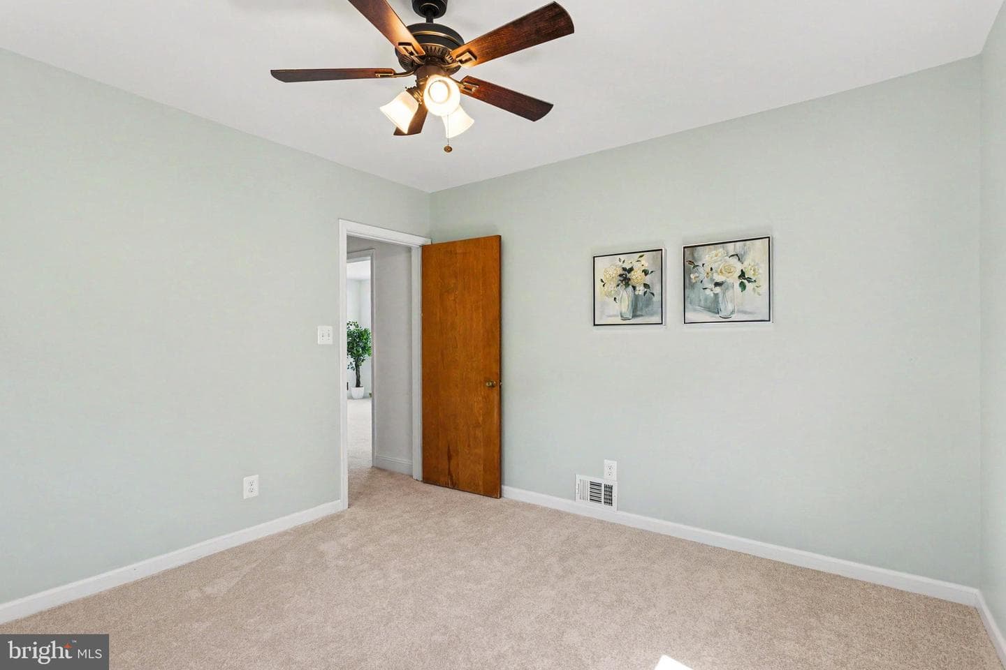 7417 School Lane photo 15