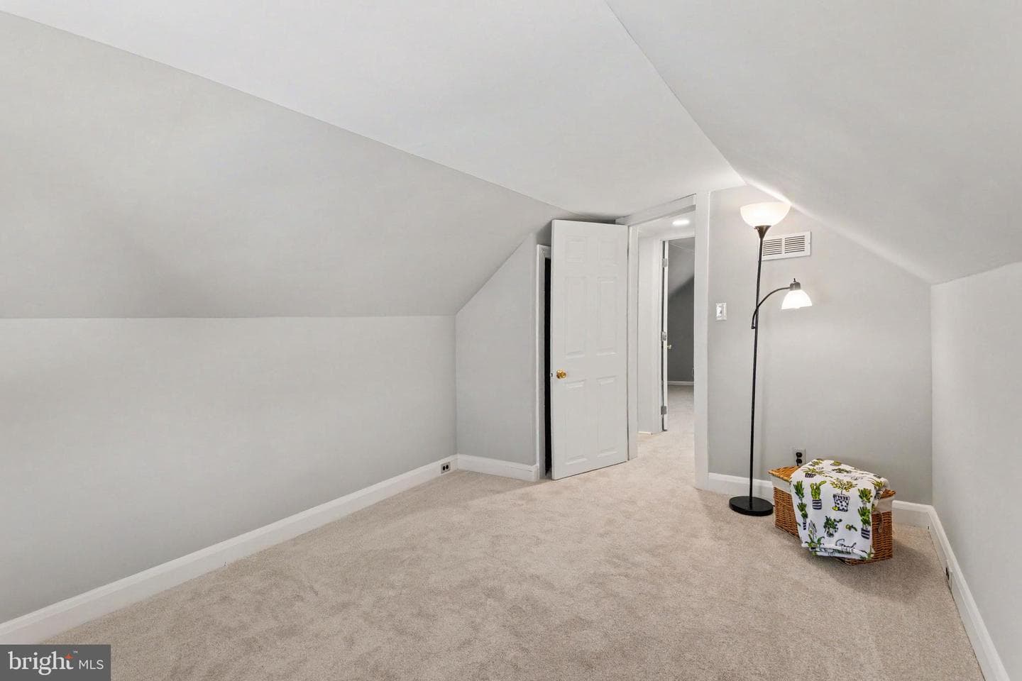 7417 School Lane photo 23