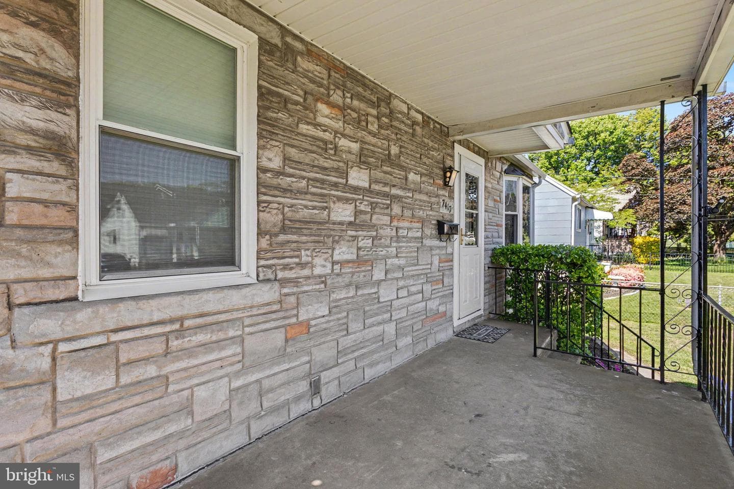 7417 School Lane photo 3