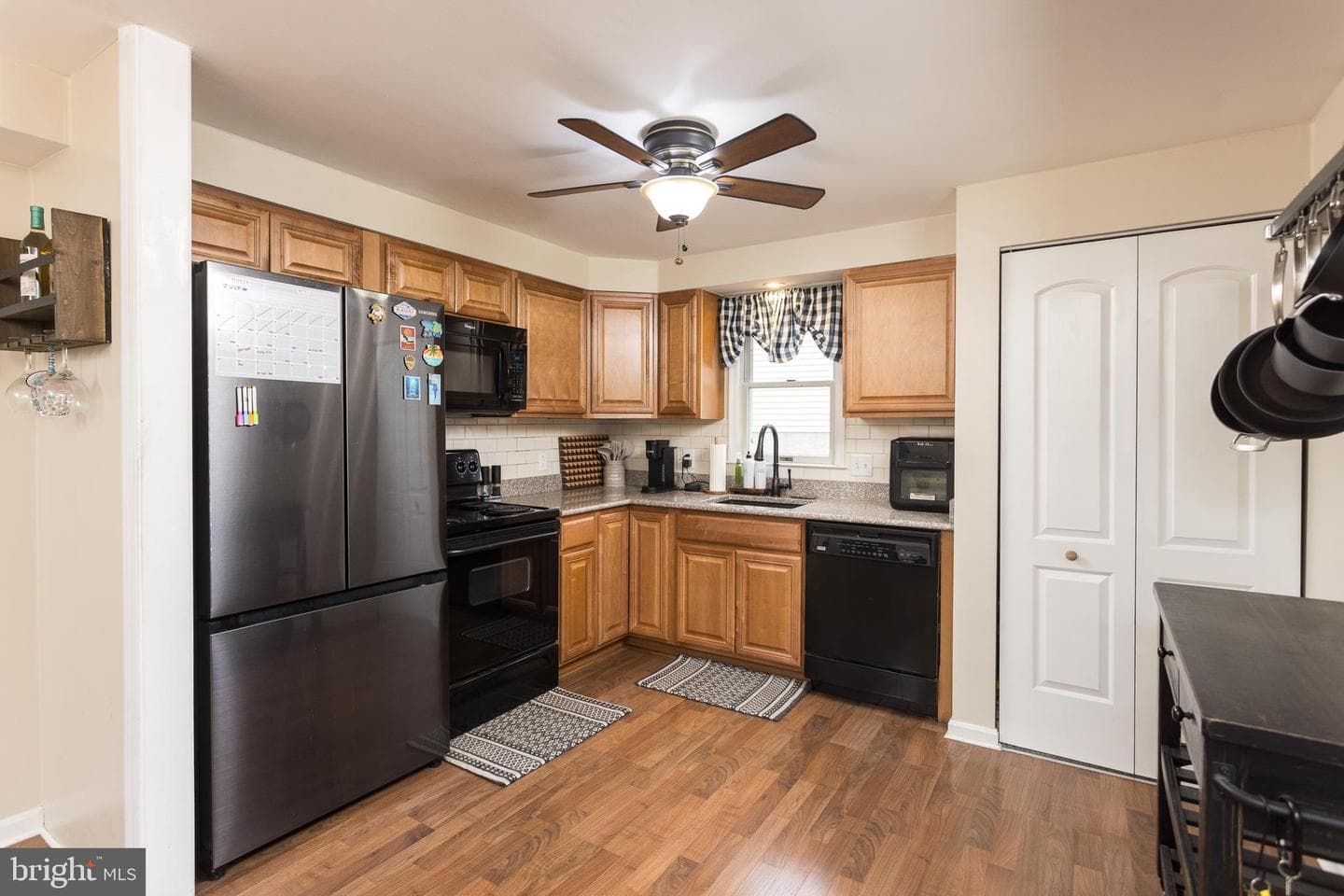 12124 Buttonwood Lane photo 8