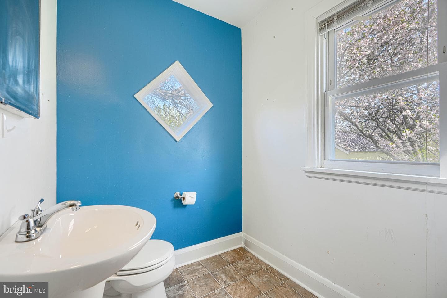 8009 Oakleigh Road photo 15