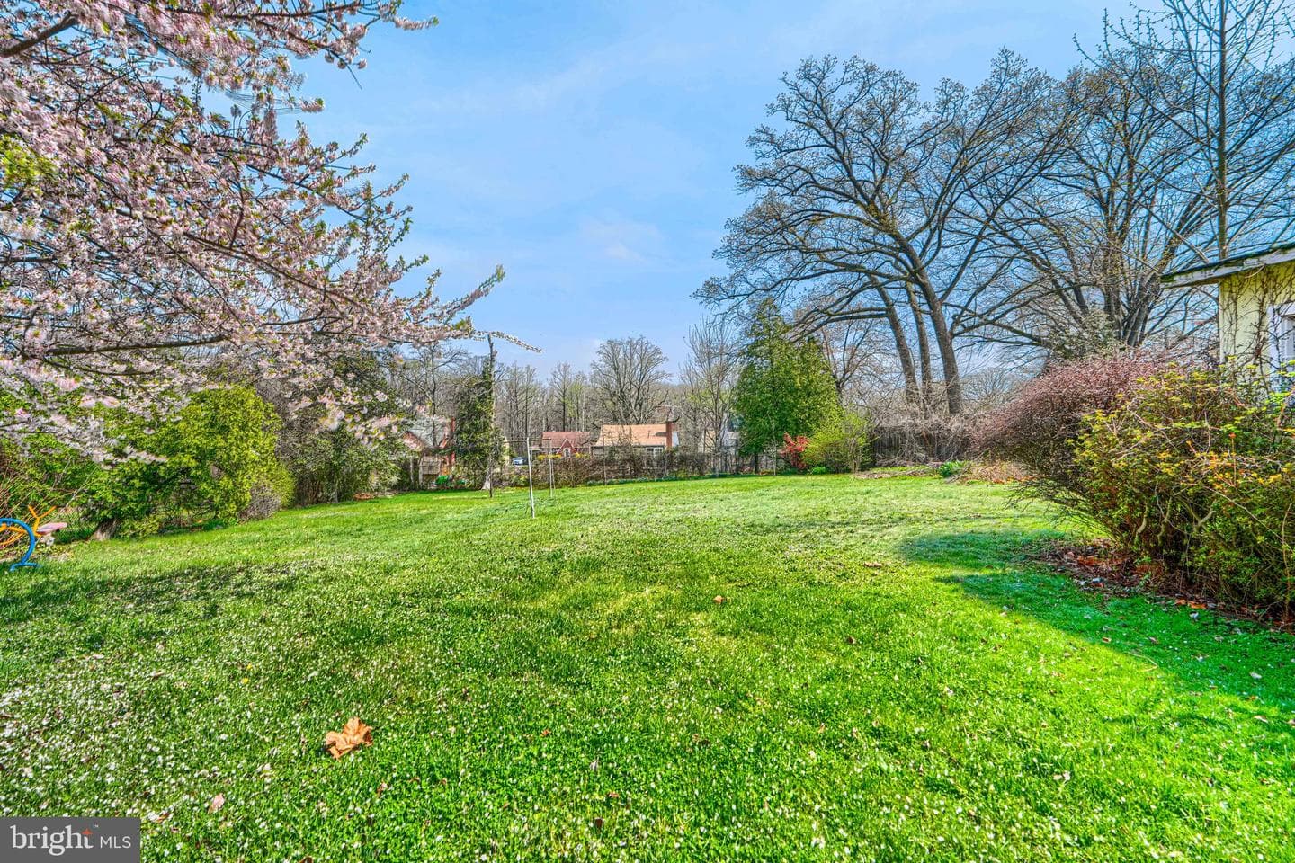 8009 Oakleigh Road photo 26