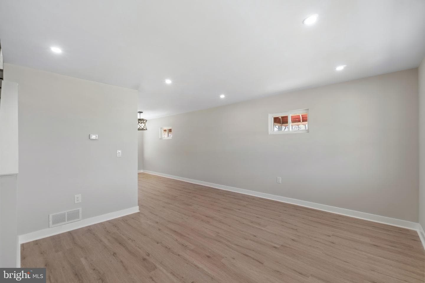 1631 Poles Road photo 4