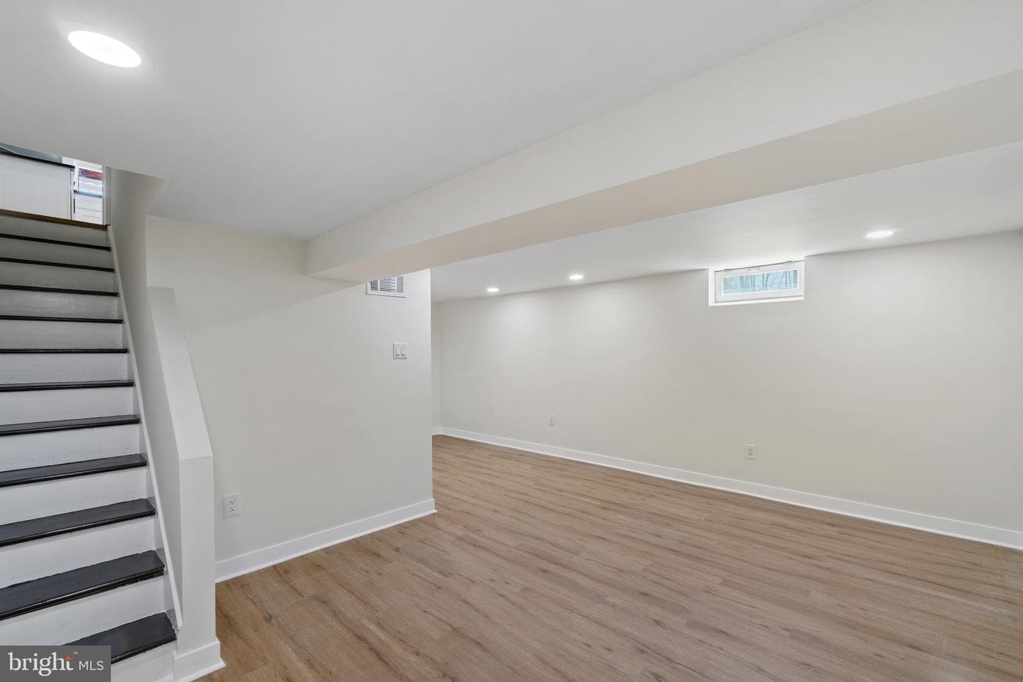 1631 Poles Road photo 8