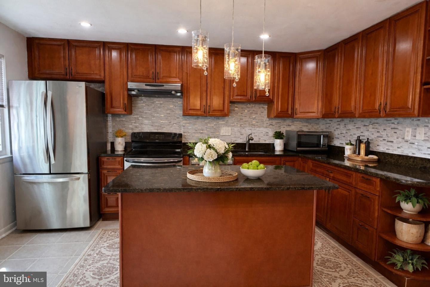 9800 Clanford Road photo 10