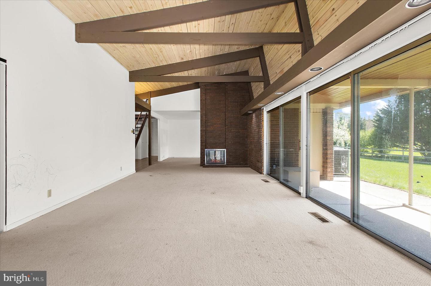 7 Stone Hollow Court photo 9