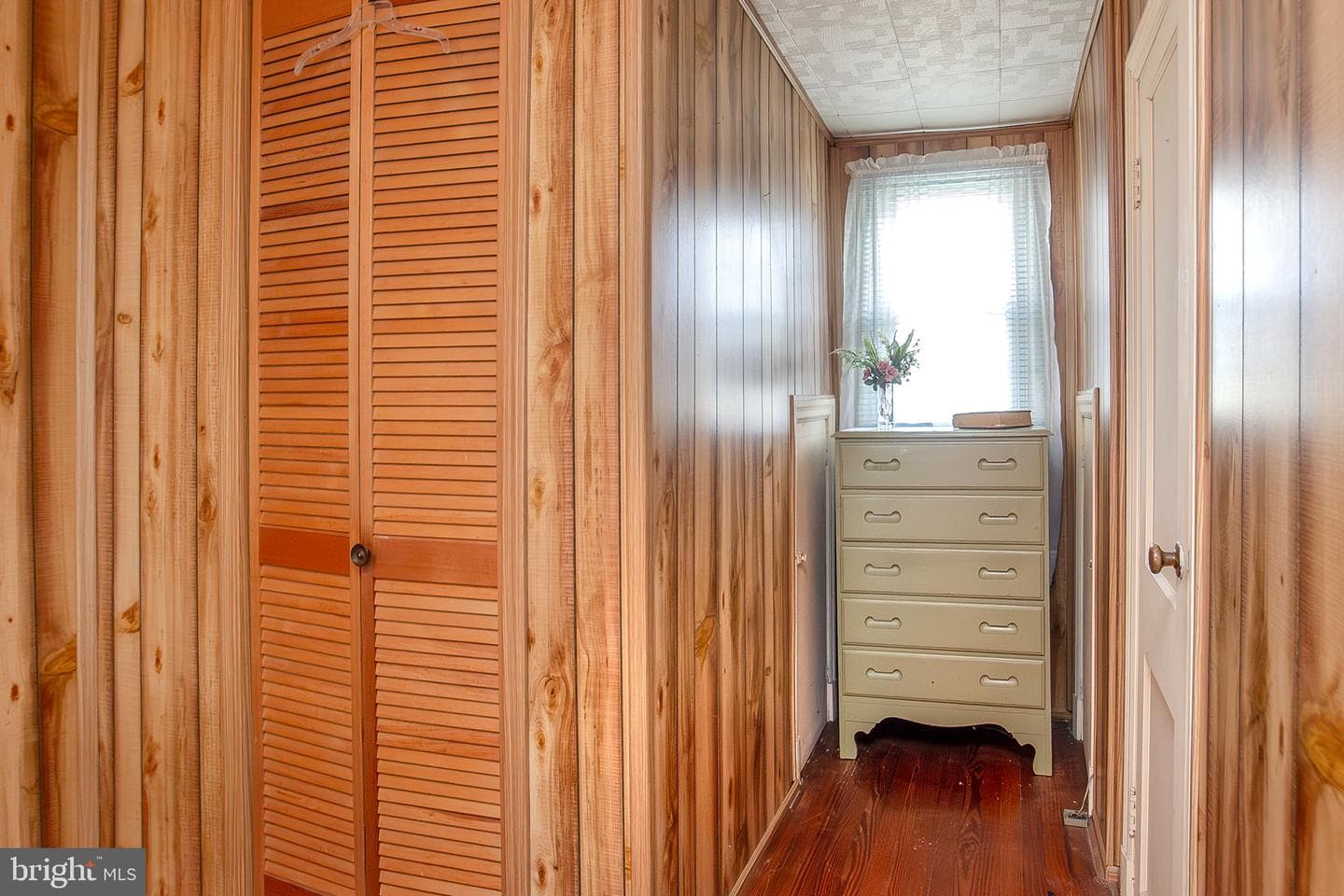 15914 Falls Road photo 21