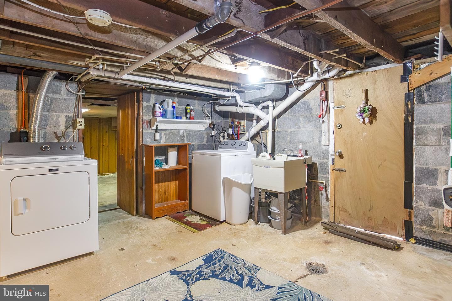 15914 Falls Road photo 39
