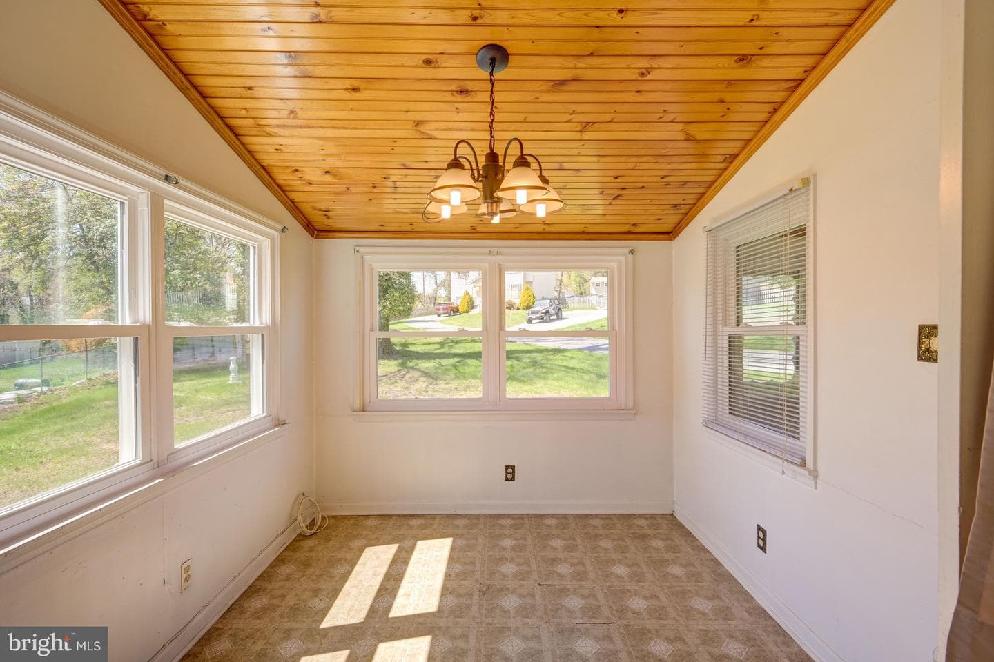 5630 Oakland Road photo 11
