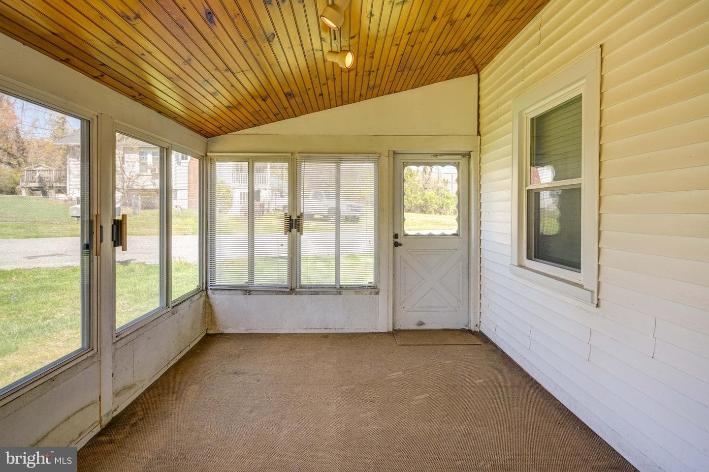 5630 Oakland Road photo 14