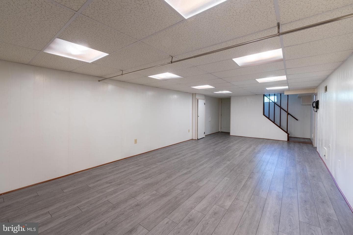905 Lindellen Avenue photo 30