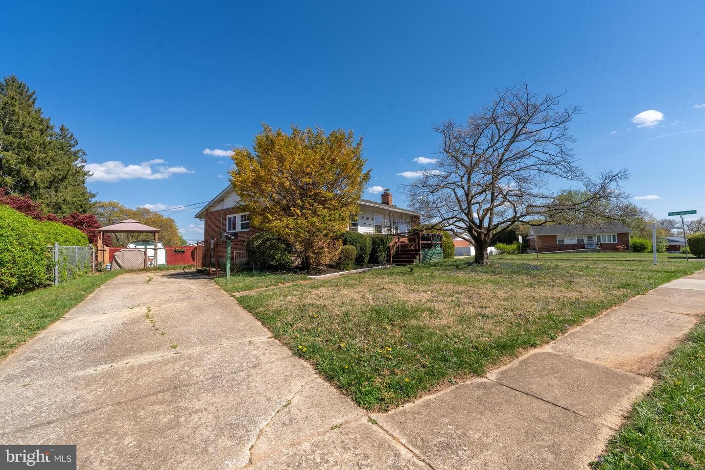 905 Lindellen Avenue photo 35