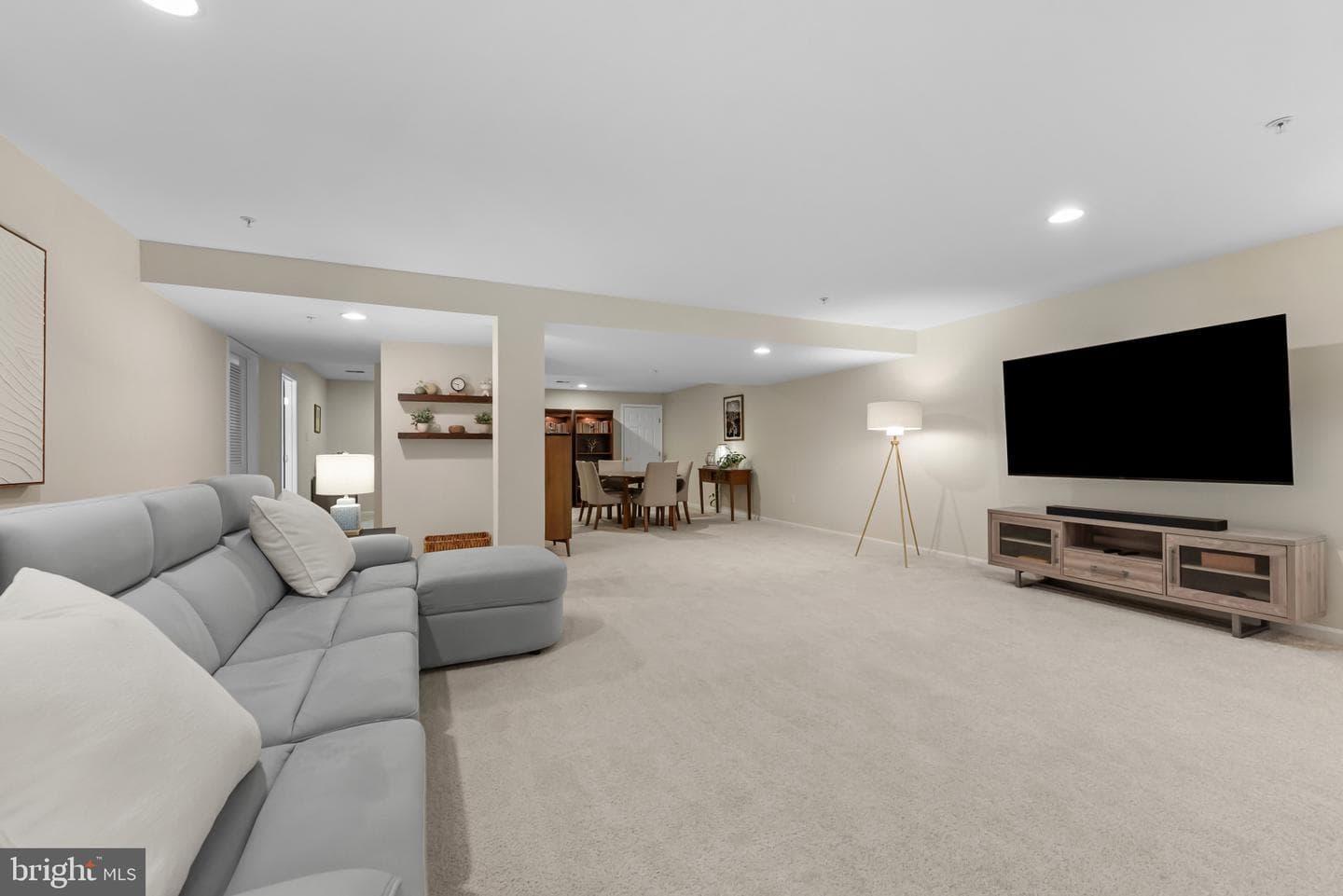 8522 Mountainholly Drive photo 49
