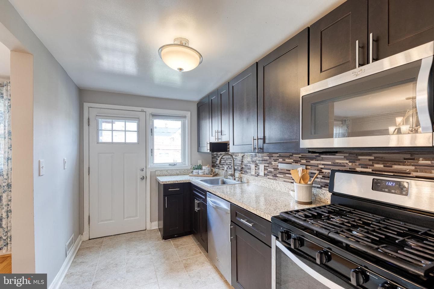 1420 Clairidge Road photo 20