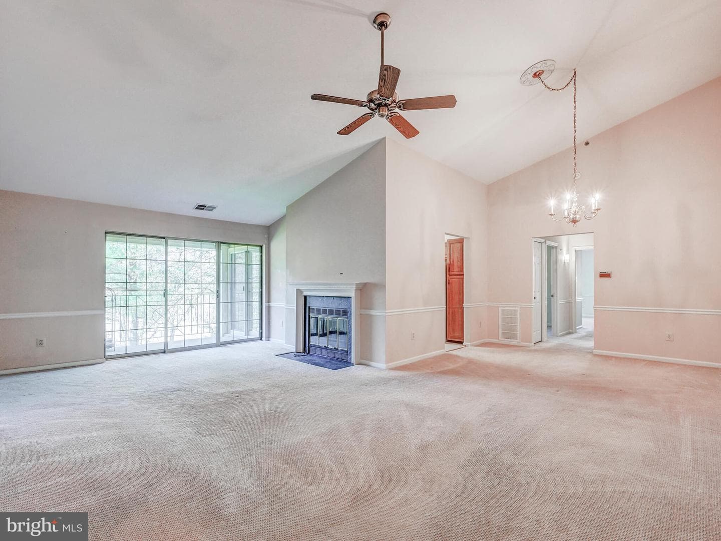 14201 Quail Creek Way #304 photo 9