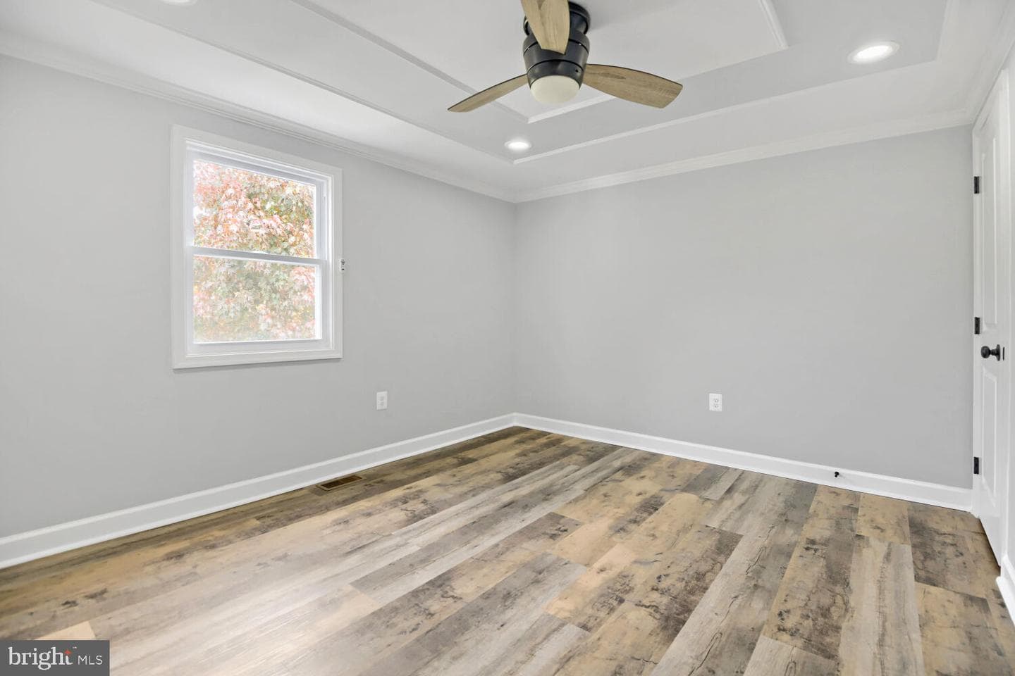 606 Meadow Road photo 20