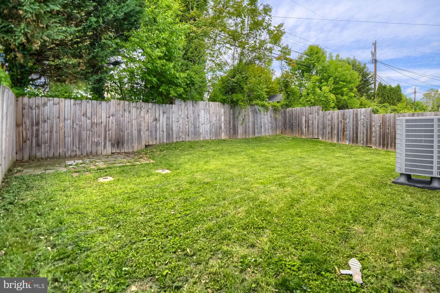606 Meadow Road photo 27