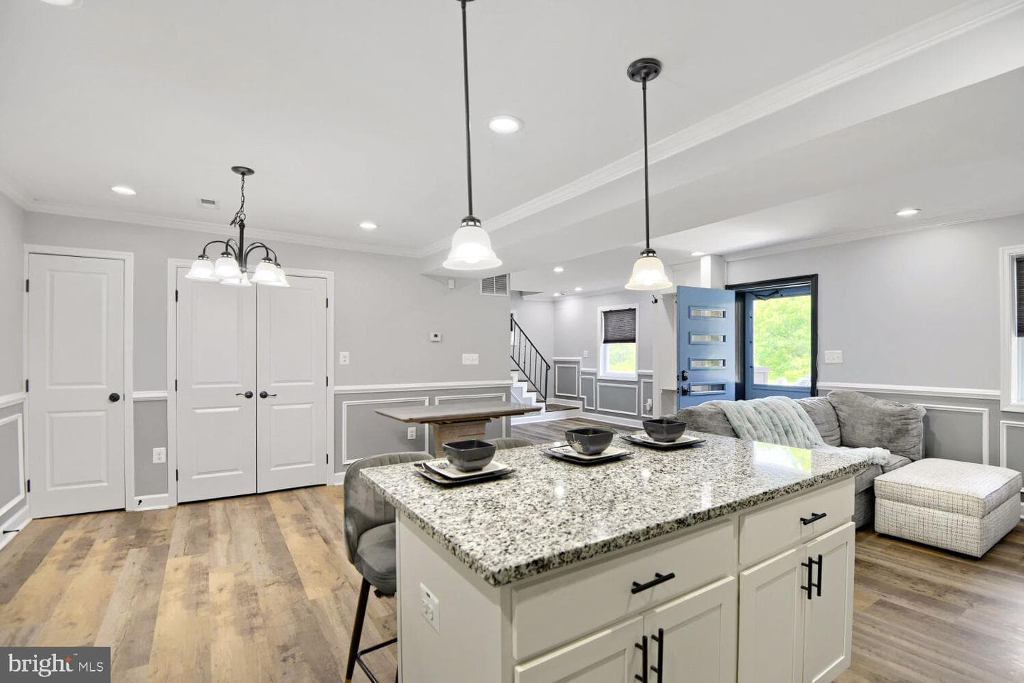 606 Meadow Road photo 9