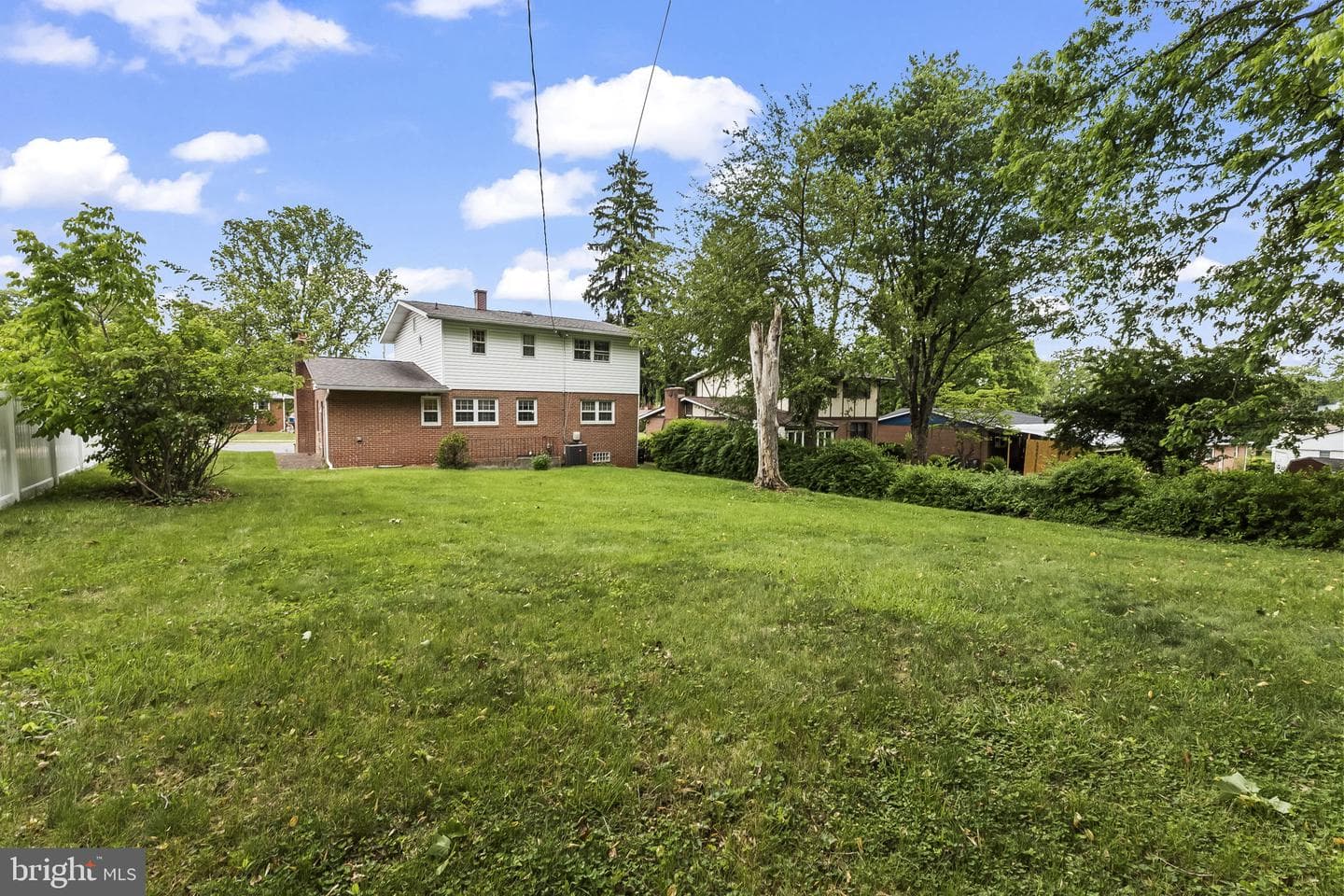8337 Merryview Drive photo 24