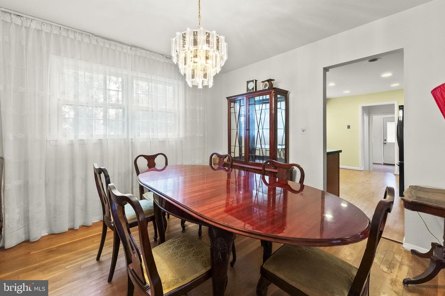 8337 Merryview Drive photo 5