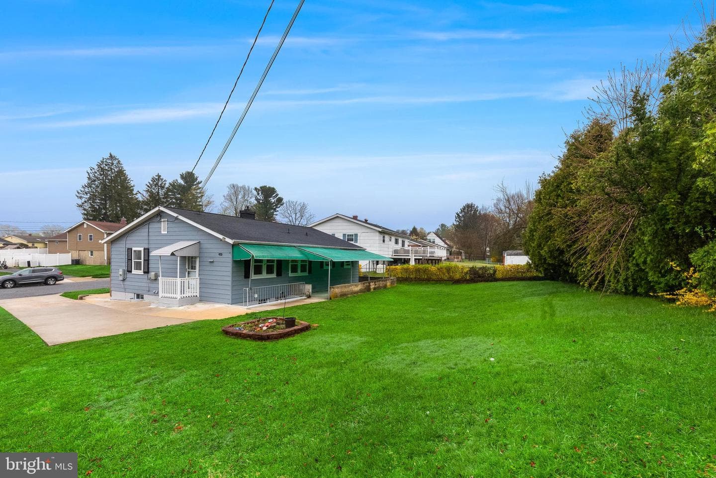 1324 Denbright Road photo 31