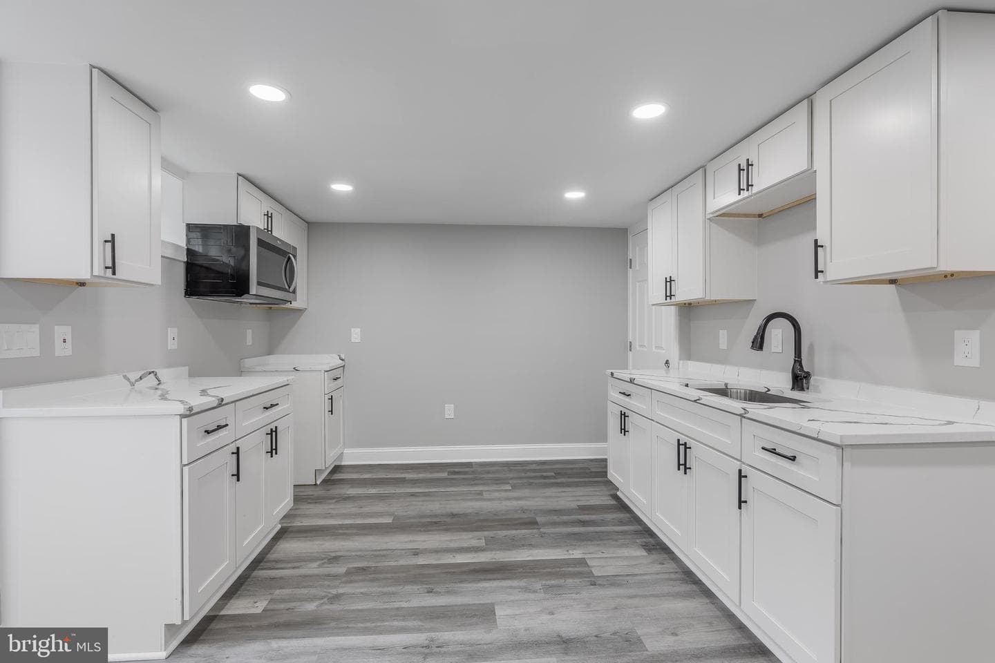 1324 Denbright Road photo 4